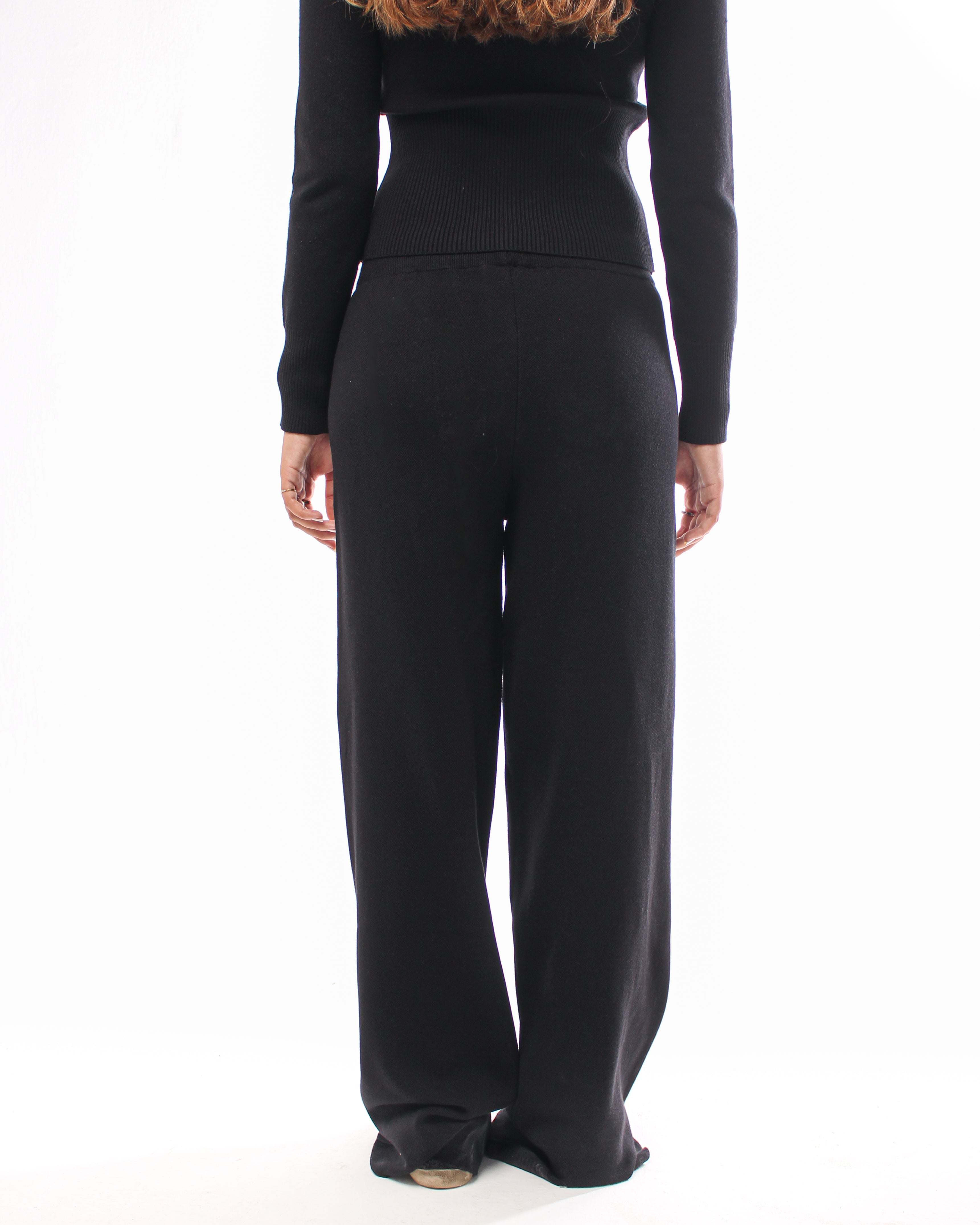 Black knitted pants